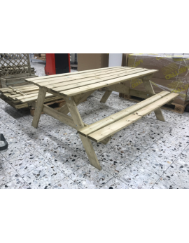 Table pique nique en bois