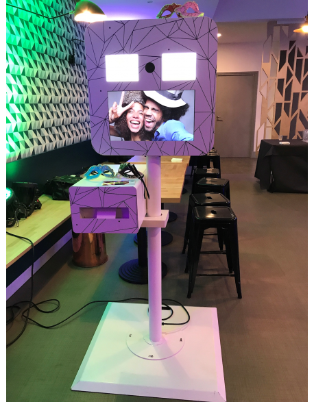 Location de photobooth ou borne-photo selfie autonome