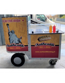 Location d'un chariot à hot dog américain