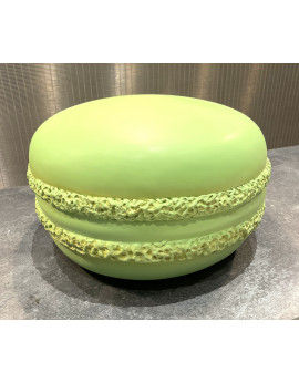 location macaron vert pistache géant en résine