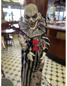Petit clown méchant gris